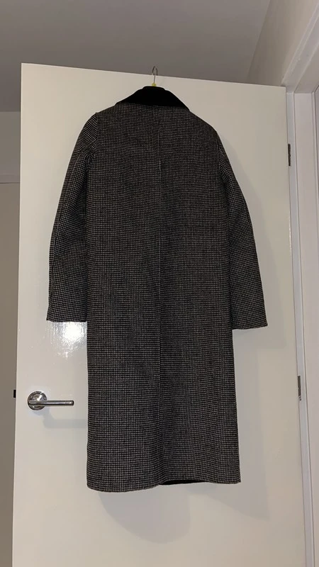 Женская верхняя одежда Zara (оригинал) размер XS. Фотография 2