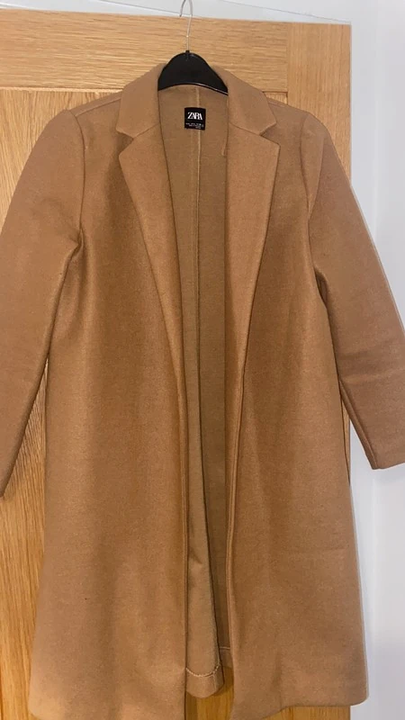 Женская верхняя одежда Zara (оригинал) размер L. Фотография 3