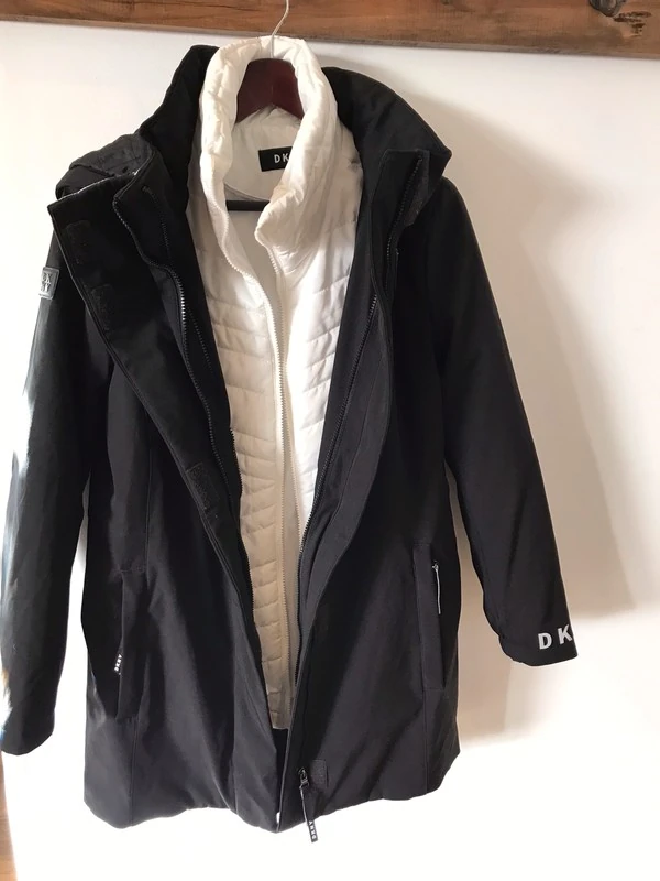 Женская верхняя одежда DKNY (оригинал) размер S. Фотография 4