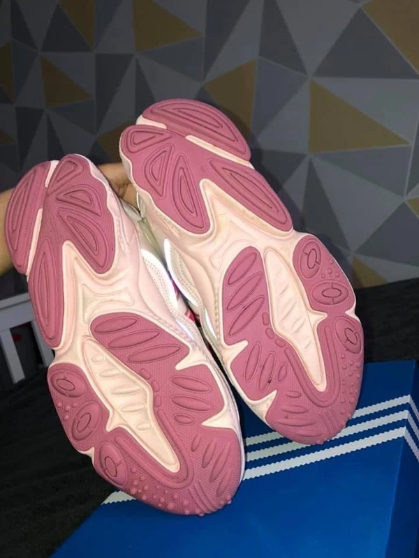 Женские кроссовки Adidas (оригинал) размер 36.5. Фотография 3
