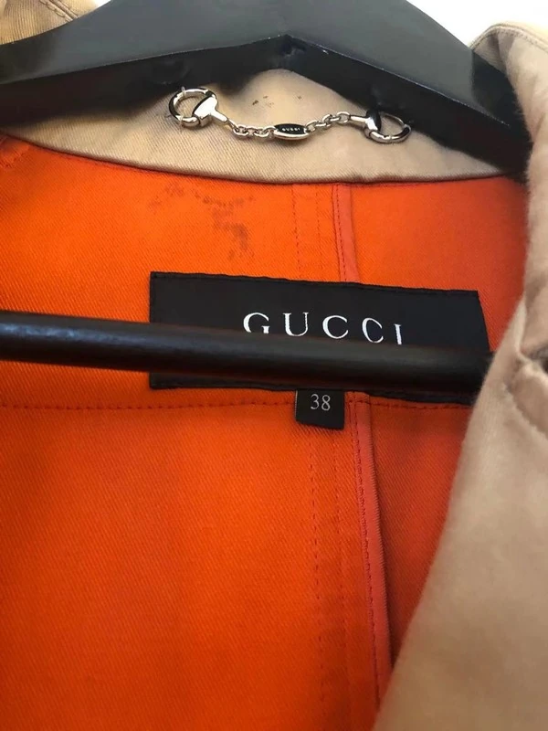 Женская верхняя одежда Gucci (оригинал) размер S. Фотография 5