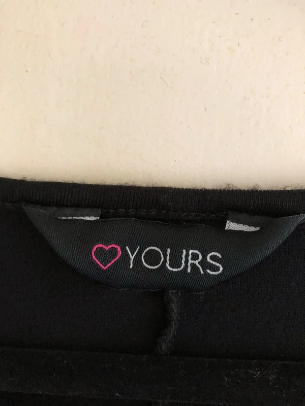 Женская футболка Yours Clothing (оригинал) размер XXL. Фотография 2
