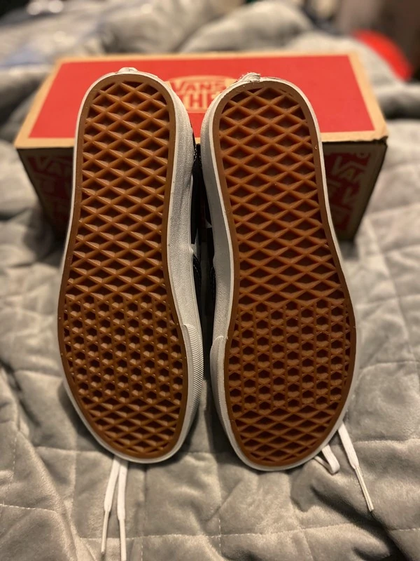 Женские кроссовки Vans (оригинал) размер 36. Фотография 2