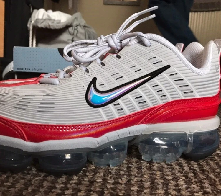 Женские кроссовки Nike (оригинал) размер 37. Фотография 2