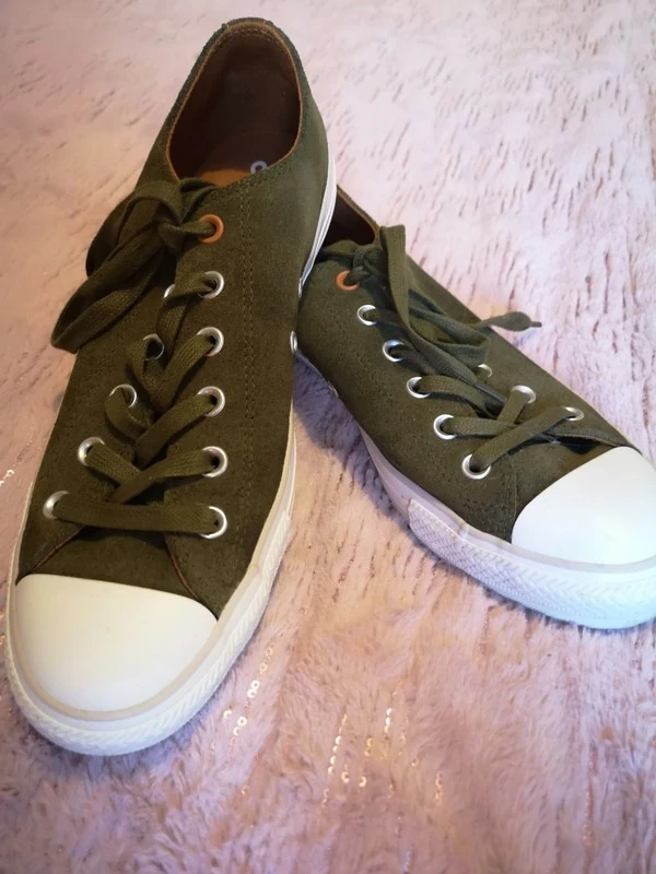 Женские кроссовки Converse (оригинал) размер 38. Фотография 2