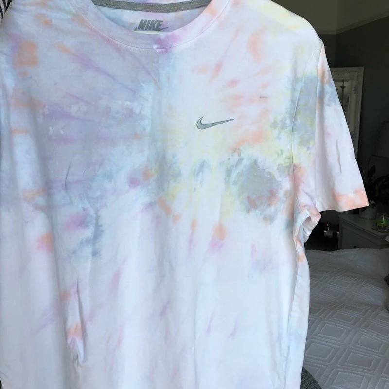 Женская футболка Nike (оригинал) размер M. Фотография 2