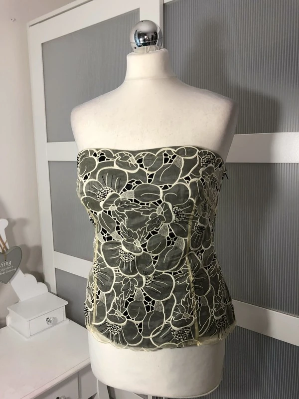 Женская футболка Coast (оригинал) размер L. Фотография 3