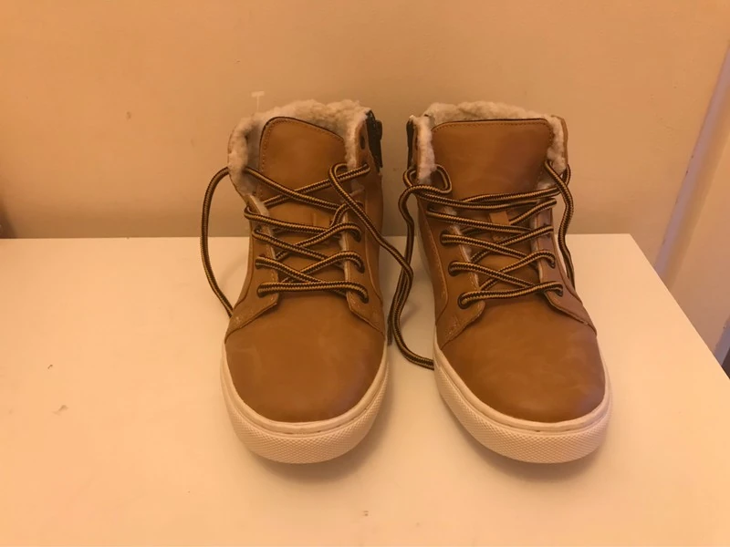 Женские кроссовки River Island (оригинал) размер 35
